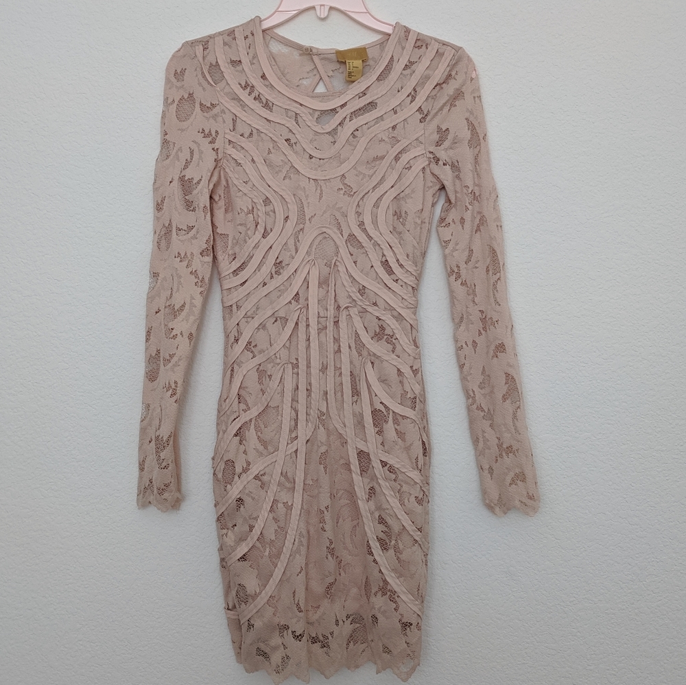 NWOT H&M nude blush lace bodycon dress size 4
